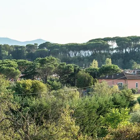 2 Bedrooms With Furnished Terrace And Wifi At Appartement Borgo a Buggiano